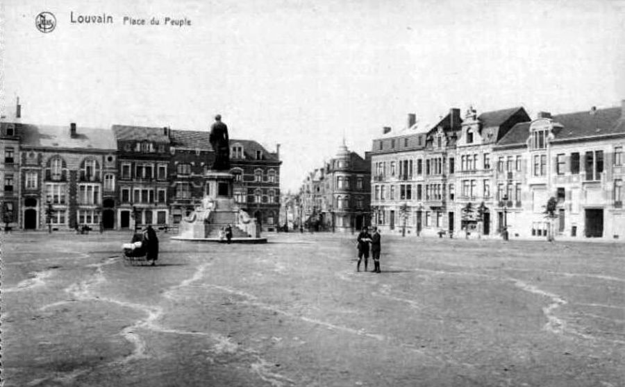 Ladeuzeplein